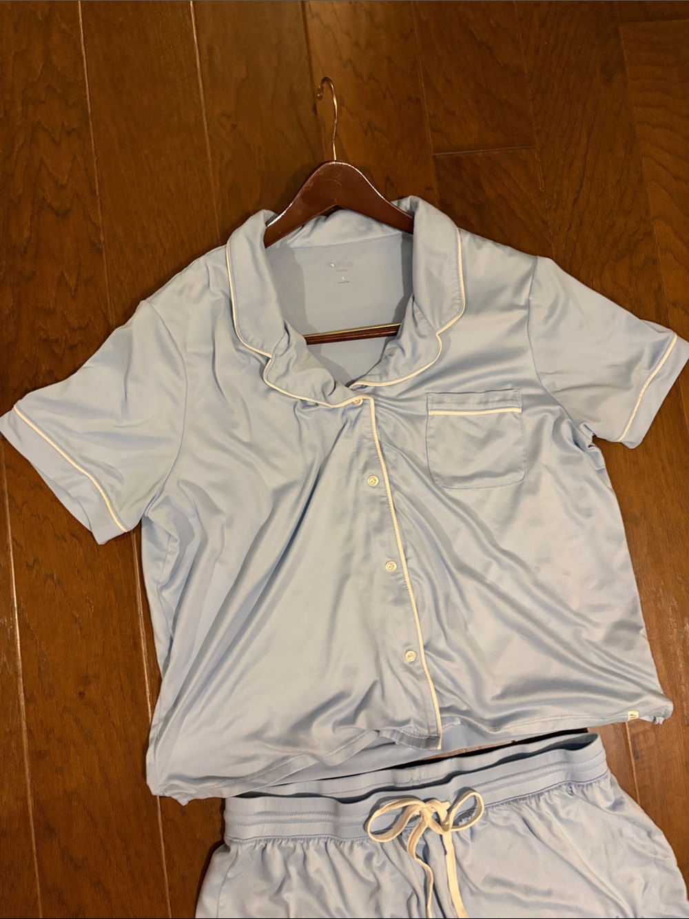 Gap Light Blue Short Sleeve PJ Set with White Piping, Large - Picture 3 of 16